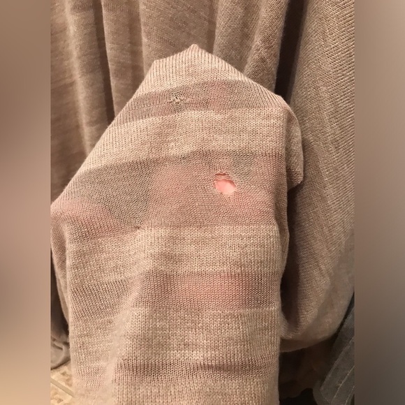 Calvin Klein One size Poncho/Shaws set - Gray and Tan - Picture 12 of 15